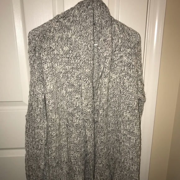 Forever 21 Sweaters - Forever 21 Cardigan Forever 21 Sweaters - Forever 21 Cardigan